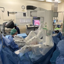The surgical team during Austin Health's 100th surgery using the da Vinci Xi robotic system.